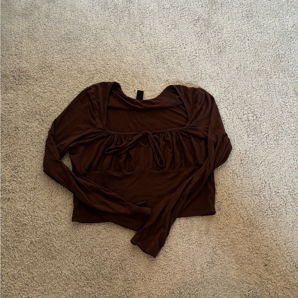 brown tie front cropped long sleeve tee